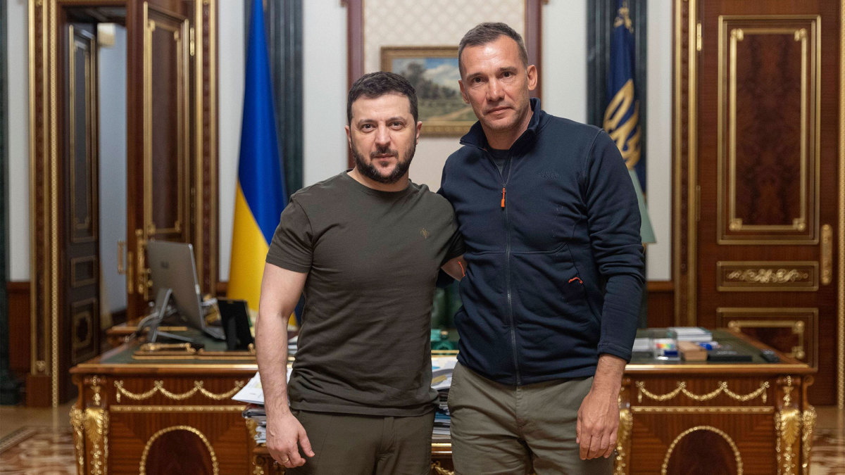 Andriy Shevchenko with Ukraine president Volodymyr Zelenskyy.